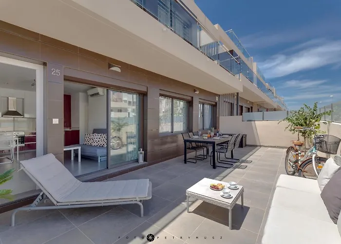Apartamento en la planta baja Playa Elisa